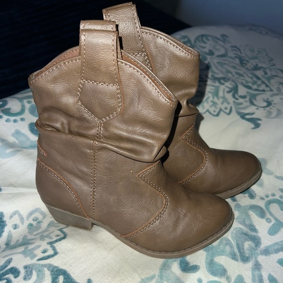 Girl’s Charles Albert Cowboy Boots - Picture 1 of 3